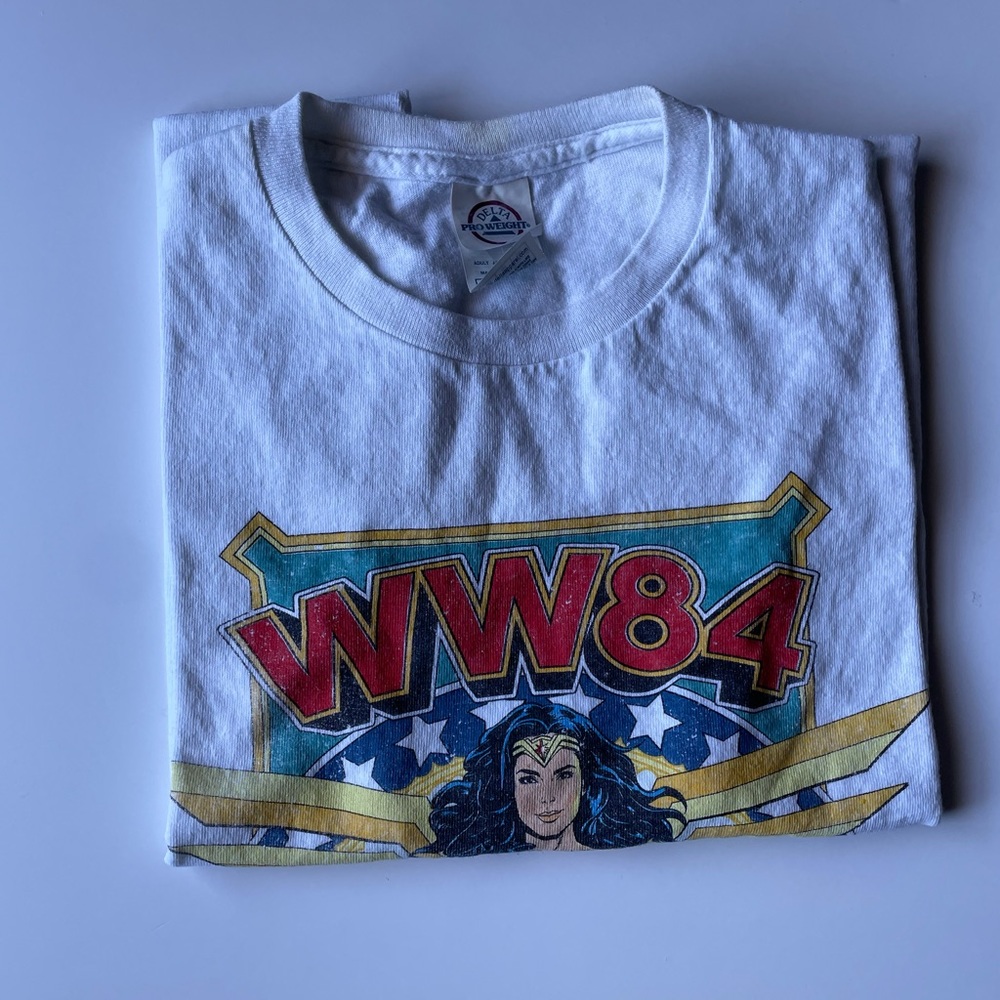 Wonder Woman t-shirt